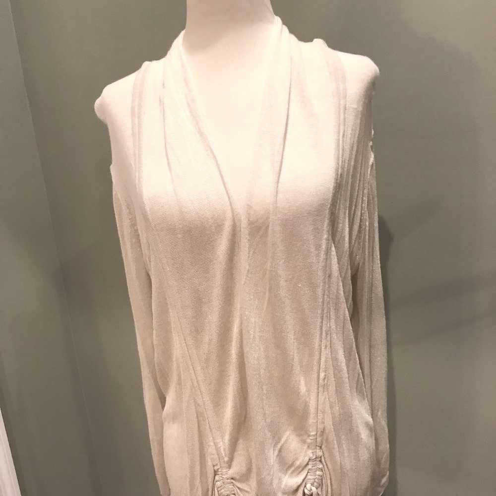 Cardigan - Picture 2 of 6